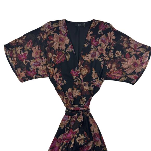 Vici Moody Floral Feminine Sexy Classy Wrap Maxi Dress Women's Size Medium - Picture 4 of 11